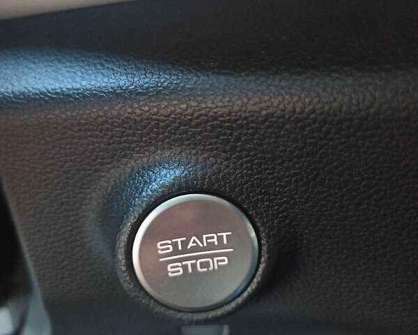 Серый Haval H6, объемом двигателя 2 л и пробегом 14 тыс. км за 23000 $, фото 13 на Automoto.ua