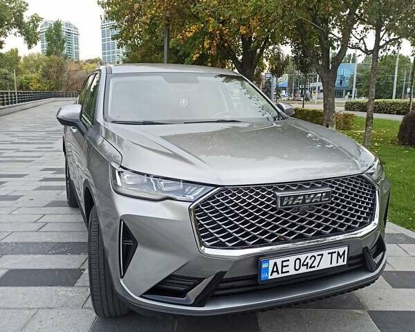 Серый Haval H6, объемом двигателя 2 л и пробегом 25 тыс. км за 22000 $, фото 1 на Automoto.ua