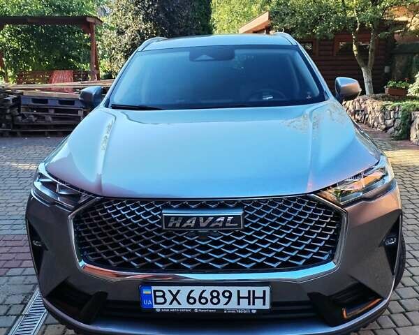 Сірий Haval H6, об'ємом двигуна 2 л та пробігом 34 тис. км за 24000 $, фото 3 на Automoto.ua