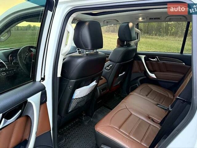 Haval H9 2018 в Черкассах на Automoto.ua Белый Haval H9, объемом двигателя 2 л и пробегом 149 тыс. км за 18000 $, фото 6 на Automoto.ua