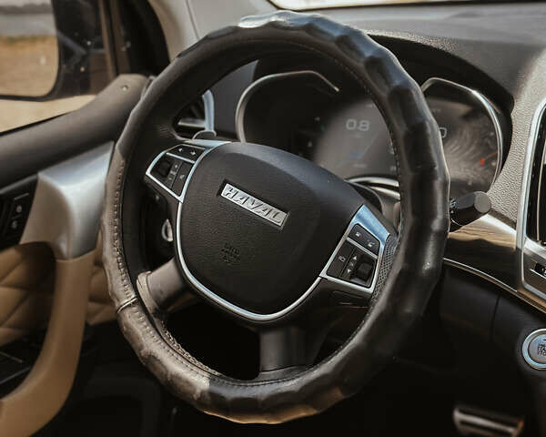 Чорний Haval H9, об'ємом двигуна 1.97 л та пробігом 32 тис. км за 31000 $, фото 5 на Automoto.ua