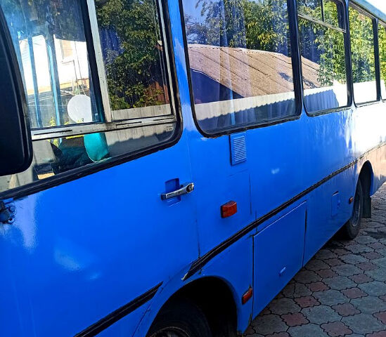 Синий ХАЗ 3250-Антон, объемом двигателя 3.8 л и пробегом 0 тыс. км за 3000 $, фото 3 на Automoto.ua