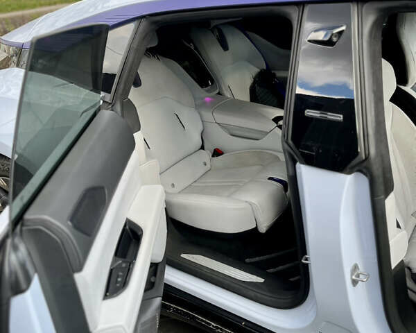 Белый HiPhi Z, объемом двигателя 0 л и пробегом 9 тыс. км за 88888 $, фото 13 на Automoto.ua