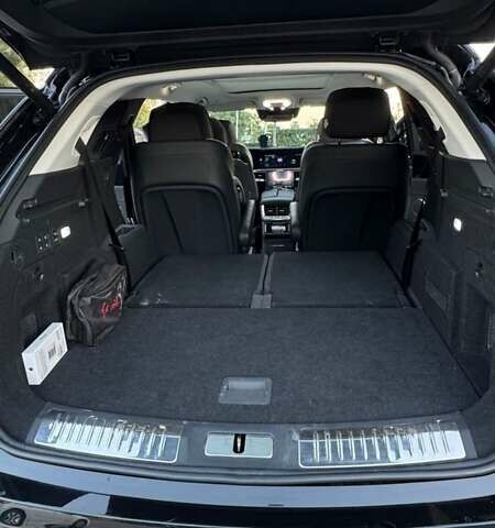 Чорний Hongqi E-HS9, об'ємом двигуна 0 л та пробігом 42 тис. км за 55000 $, фото 11 на Automoto.ua