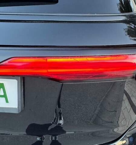 Чорний Hongqi E-HS9, об'ємом двигуна 0 л та пробігом 42 тис. км за 55000 $, фото 13 на Automoto.ua