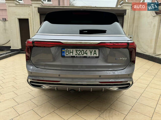 Серый Hongqi E-HS9, объемом двигателя 0 л и пробегом 28 тыс. км за 46000 $, фото 4 на Automoto.ua