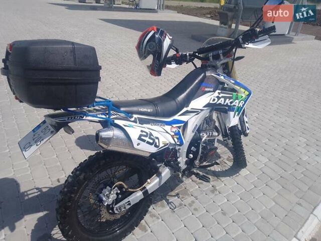 Синий Hornet Dakar, объемом двигателя 0.25 л и пробегом 5 тыс. км за 1450 $, фото 3 на Automoto.ua