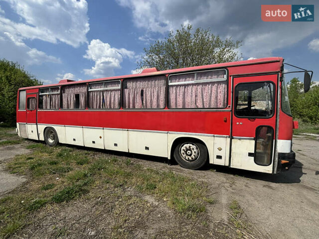Красный Ikarus 250, объемом двигателя 0 л и пробегом 200 тыс. км за 4200 $, фото 2 на Automoto.ua