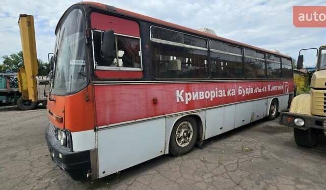 Красный Ikarus 256, объемом двигателя 10.35 л и пробегом 691 тыс. км за 3600 $, фото 1 на Automoto.ua