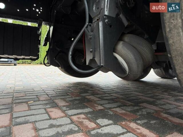 Синій Inter Cars NW, об'ємом двигуна 0 л та пробігом 100 тис. км за 27179 $, фото 39 на Automoto.ua