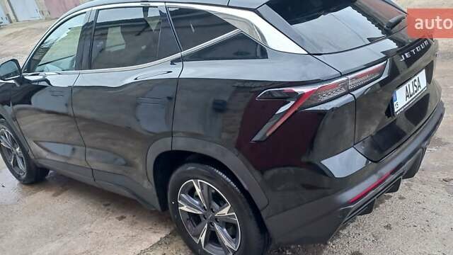 Чорний Jetour Dashing, об'ємом двигуна 1.5 л та пробігом 19 тис. км за 21999 $, фото 4 на Automoto.ua