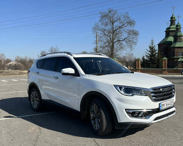 Белый Jetour X70, объемом двигателя 1.5 л и пробегом 35 тыс. км за 14250 $, фото 3 на Automoto.ua