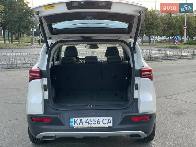 Білий Jetour X70, об'ємом двигуна 1.5 л та пробігом 44 тис. км за 16200 $, фото 23 на Automoto.ua