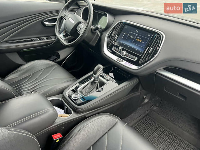 Бежевий Jetour X70, об'ємом двигуна 1.5 л та пробігом 98 тис. км за 14500 $, фото 6 на Automoto.ua