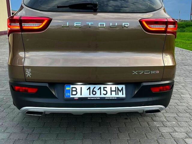 Бежевый Jetour X70, объемом двигателя 1.5 л и пробегом 24 тыс. км за 17000 $, фото 4 на Automoto.ua