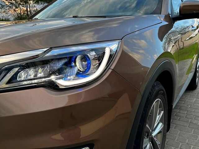 Бежевый Jetour X70, объемом двигателя 1.5 л и пробегом 24 тыс. км за 17000 $, фото 1 на Automoto.ua