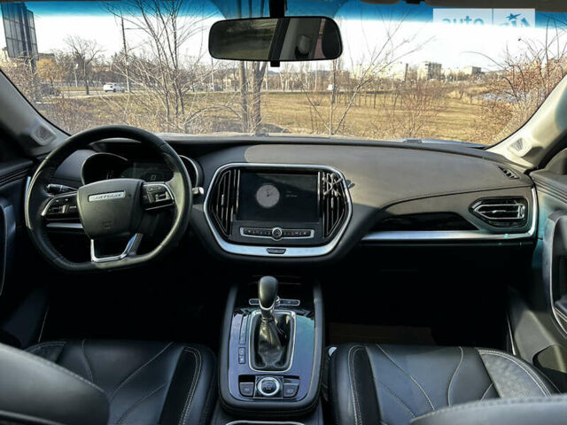 Чорний Jetour X70, об'ємом двигуна 1.5 л та пробігом 85 тис. км за 18500 $, фото 20 на Automoto.ua