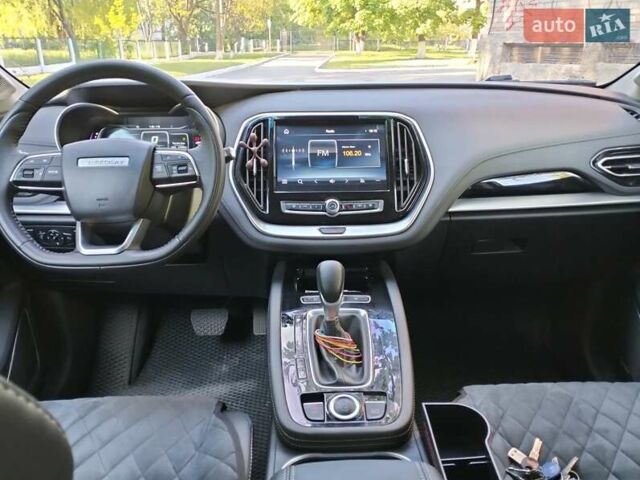 Jetour X70, объемом двигателя 1.5 л и пробегом 12 тыс. км за 15000 $, фото 8 на Automoto.ua
