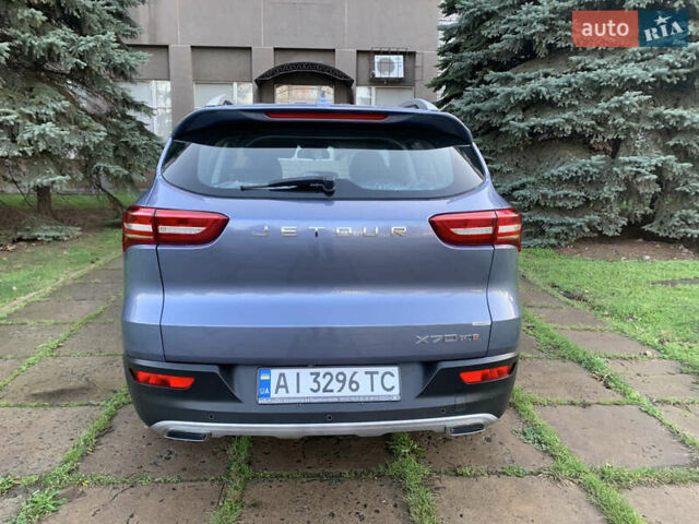 Серый Jetour X70, объемом двигателя 1.5 л и пробегом 14 тыс. км за 14999 $, фото 4 на Automoto.ua