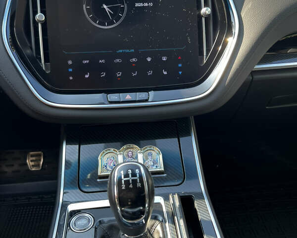 Серый Jetour X70, объемом двигателя 1.5 л и пробегом 87 тыс. км за 14200 $, фото 9 на Automoto.ua