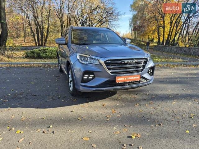 Jetour X70 2022 в Черкассах на Automoto.ua Серый Jetour X70, объемом двигателя 1.5 л и пробегом 91 тыс. км за 13200 $, фото 2 на Automoto.ua
