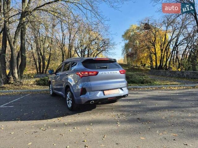 Jetour X70 2022 в Черкассах на Automoto.ua Серый Jetour X70, объемом двигателя 1.5 л и пробегом 91 тыс. км за 13200 $, фото 6 на Automoto.ua
