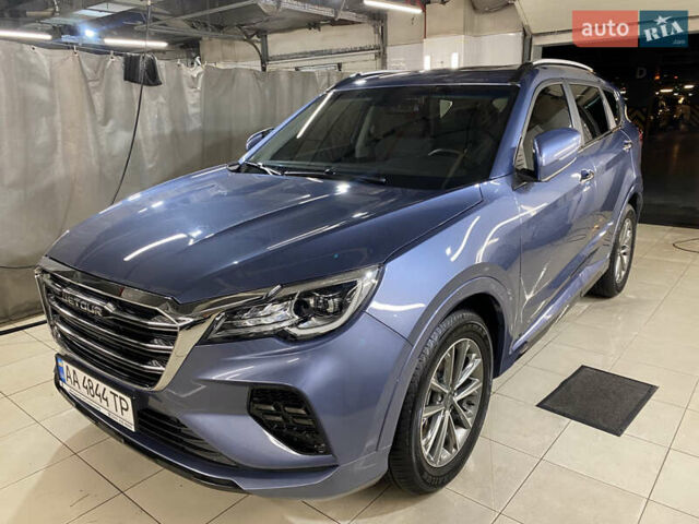 Сірий Jetour X70, об'ємом двигуна 1.5 л та пробігом 25 тис. км за 18800 $, фото 3 на Automoto.ua