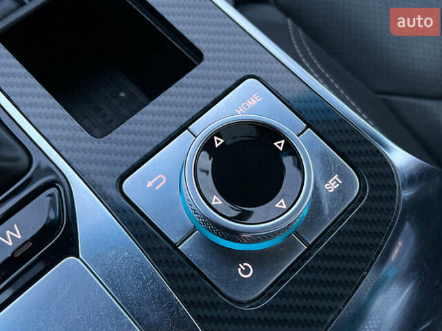 Синий Jetour X70, объемом двигателя 1.5 л и пробегом 60 тыс. км за 16500 $, фото 18 на Automoto.ua