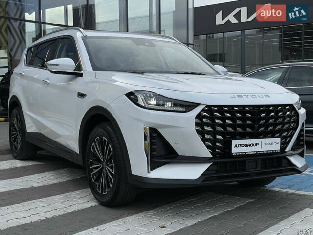 Белый Jetour X70 Plus, объемом двигателя 1.6 л и пробегом 40 тыс. км за 26900 $, фото 5 на Automoto.ua