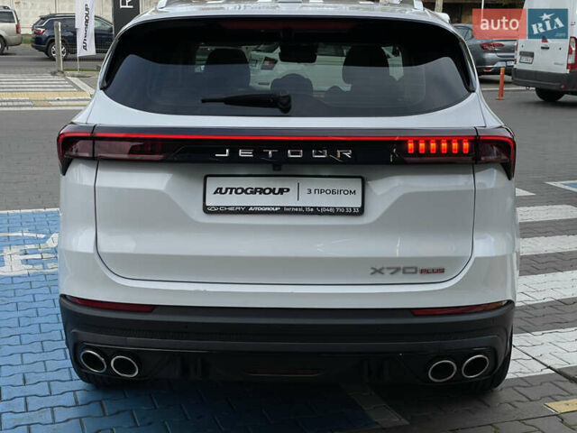 Белый Jetour X70 Plus, объемом двигателя 1.6 л и пробегом 40 тыс. км за 26900 $, фото 9 на Automoto.ua