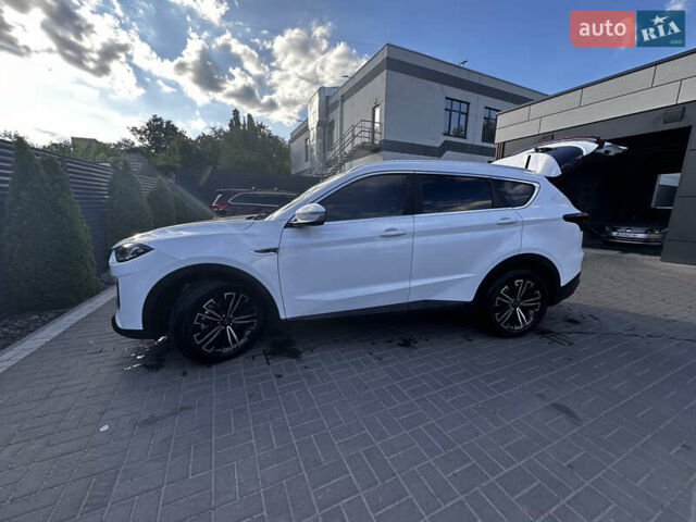 Белый Jetour X70 Plus, объемом двигателя 1.6 л и пробегом 27 тыс. км за 25999 $, фото 5 на Automoto.ua