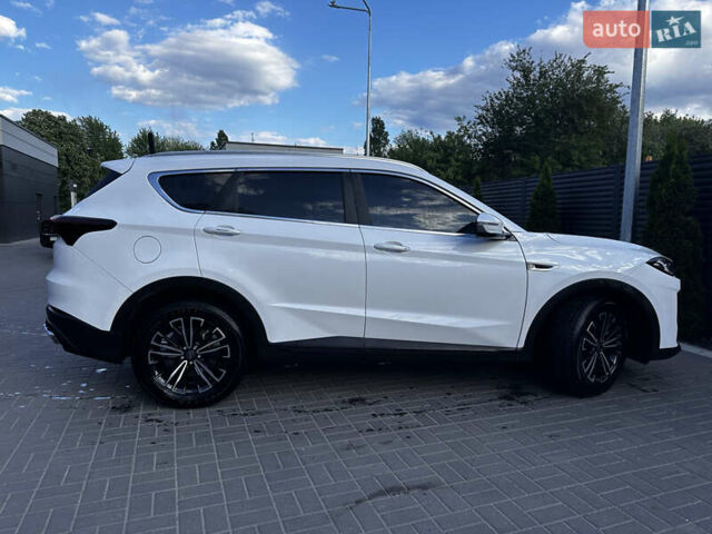 Белый Jetour X70 Plus, объемом двигателя 1.6 л и пробегом 27 тыс. км за 25699 $, фото 8 на Automoto.ua