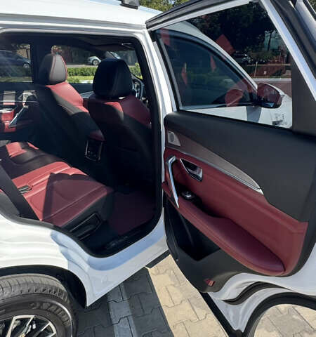 Білий Jetour X70 Plus, об'ємом двигуна 1.6 л та пробігом 11 тис. км за 26000 $, фото 9 на Automoto.ua