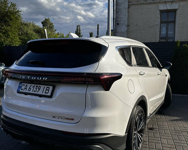Белый Jetour X70 Plus, объемом двигателя 1.6 л и пробегом 27 тыс. км за 25999 $, фото 7 на Automoto.ua
