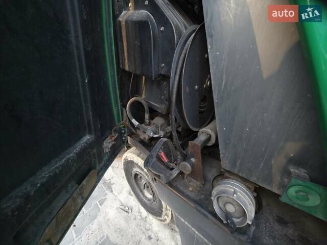Зеленый Johnston Sweepers 142A101T, объемом двигателя 3 л и пробегом 3 тыс. км за 25000 $, фото 32 на Automoto.ua