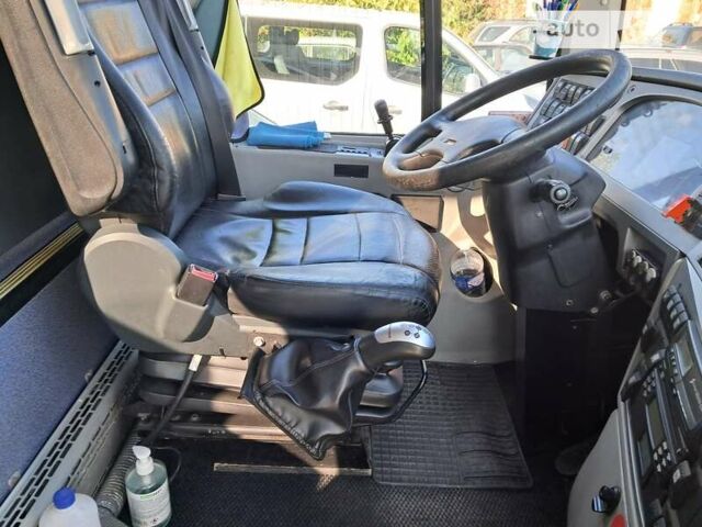 Серый Jonckheere Mistral, объемом двигателя 12 л и пробегом 591 тыс. км за 61000 $, фото 2 на Automoto.ua