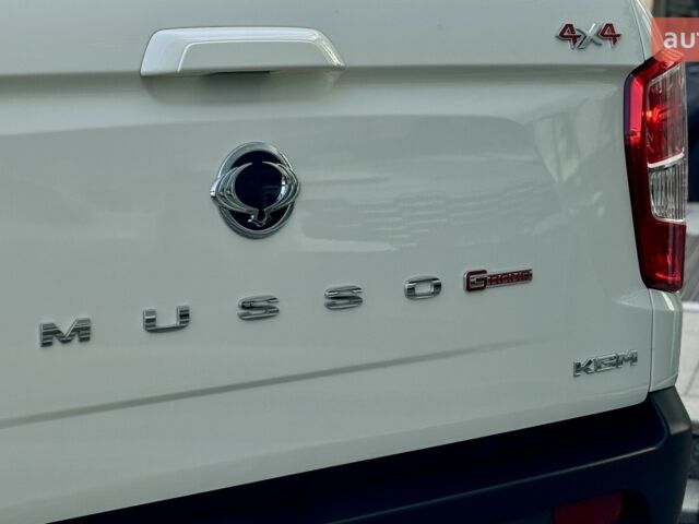 купити нове авто KG Mobility Grand Musso 2025 року від офіційного дилера УКРАВТО ЗАКАРПАТТЯ KG Mobility фото