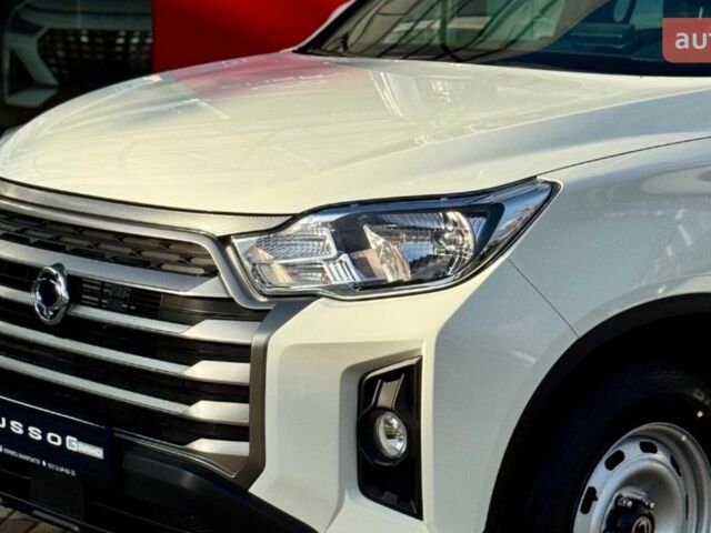 купити нове авто KG Mobility Grand Musso 2025 року від офіційного дилера ПРАТ «Закарпаття-АВТО» KG Mobility фото