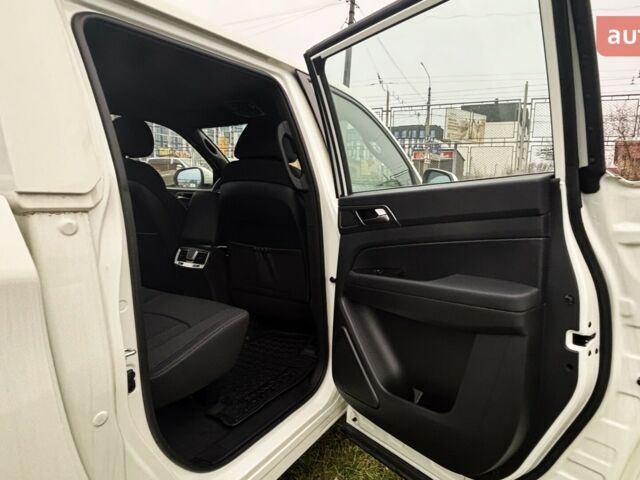 купити нове авто KG Mobility Grand Musso 2025 року від офіційного дилера Автоцентр AUTO.RIA KG Mobility фото