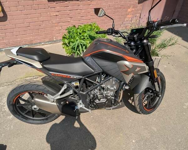Оранжевый Kove 321R, объемом двигателя 0.35 л и пробегом 2 тыс. км за 3950 $, фото 2 на Automoto.ua