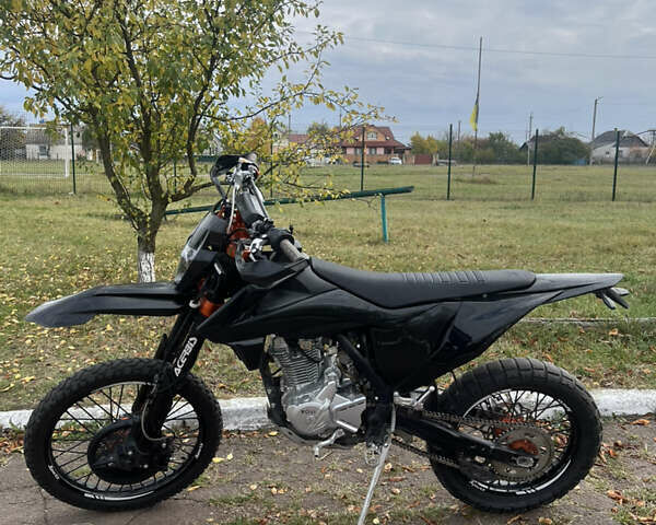 Kovi 250 Advance 2024 в Житомире на Automoto.ua Черный Kovi 250 Advance, объемом двигателя 0 л и пробегом 4 тыс. км за 1768 $, фото 2 на Automoto.ua