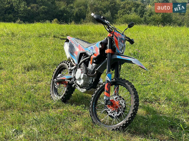 Kovi 250 Advance 2025 в Долине на Automoto.ua Серый Kovi 250 Advance, объемом двигателя 0.25 л и пробегом 2 тыс. км за 1950 $, фото 9 на Automoto.ua