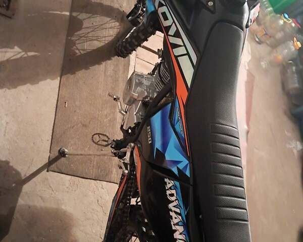 Kovi 250 Advance 2024 в Тернополе на Automoto.ua Синий Kovi 250 Advance, объемом двигателя 0.25 л и пробегом 1 тыс. км за 1750 $, фото 4 на Automoto.ua