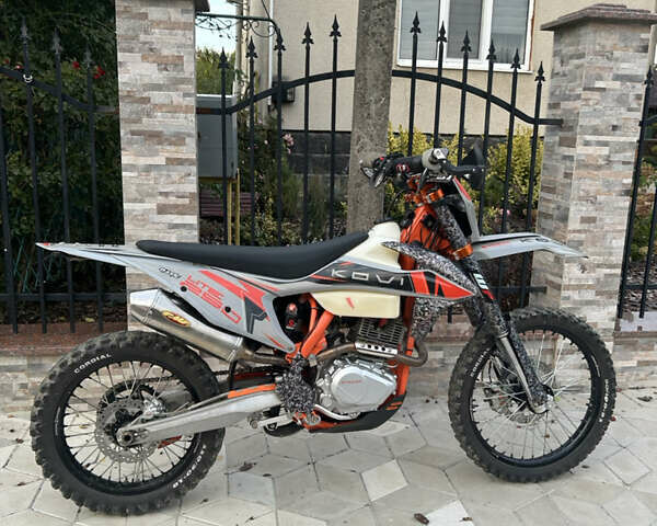 Kovi 250 Lite KT 2023 у Ужгороді на Automoto.ua Помаранчевий Kovi 250 Lite KT, об'ємом двигуна 0.25 л та пробігом 5 тис. км за 2200 $, фото 3 на Automoto.ua