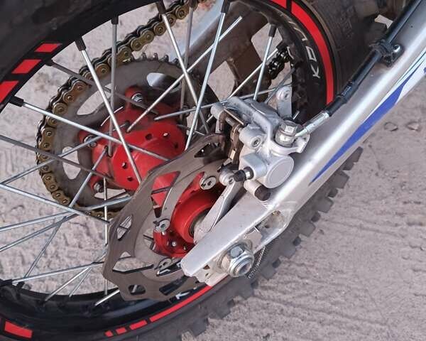 Красный Kovi 300, объемом двигателя 0 л и пробегом 7 тыс. км за 2000 $, фото 8 на Automoto.ua