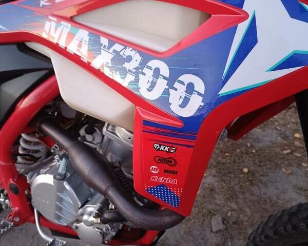 Красный Kovi 300, объемом двигателя 0 л и пробегом 7 тыс. км за 2000 $, фото 11 на Automoto.ua