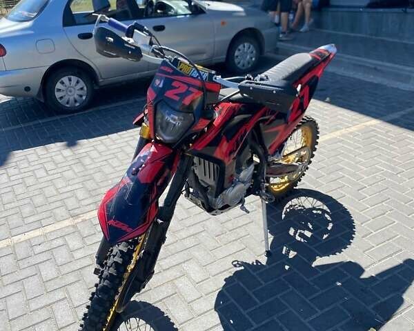 Красный Kovi 300, объемом двигателя 0 л и пробегом 4 тыс. км за 2100 $, фото 1 на Automoto.ua