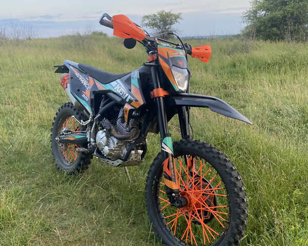 Kovi 300 Advance 2024 в Здолбунове на Automoto.ua Черный Kovi 300 Advance, объемом двигателя 0.75 л и пробегом 1 тыс. км за 2100 $, фото 13 на Automoto.ua