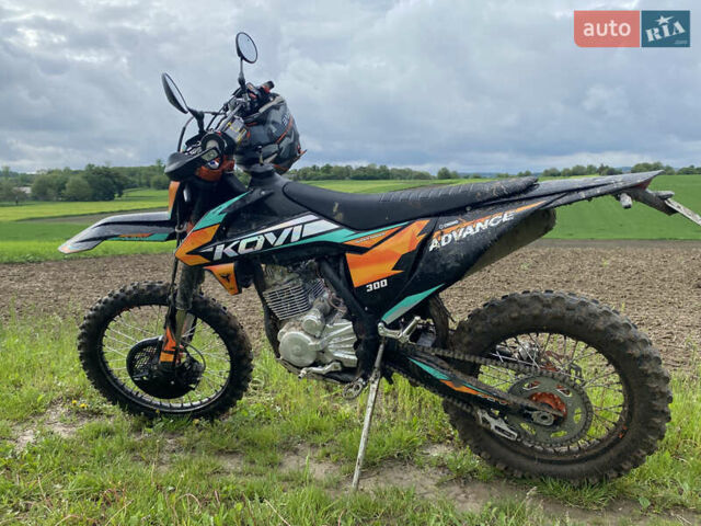 Kovi 300 Advance 2024 в Здолбунове на Automoto.ua Черный Kovi 300 Advance, объемом двигателя 0.75 л и пробегом 1 тыс. км за 2100 $, фото 16 на Automoto.ua