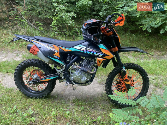 Kovi 300 Advance 2024 в Здолбунове на Automoto.ua Черный Kovi 300 Advance, объемом двигателя 0.75 л и пробегом 1 тыс. км за 2100 $, фото 7 на Automoto.ua